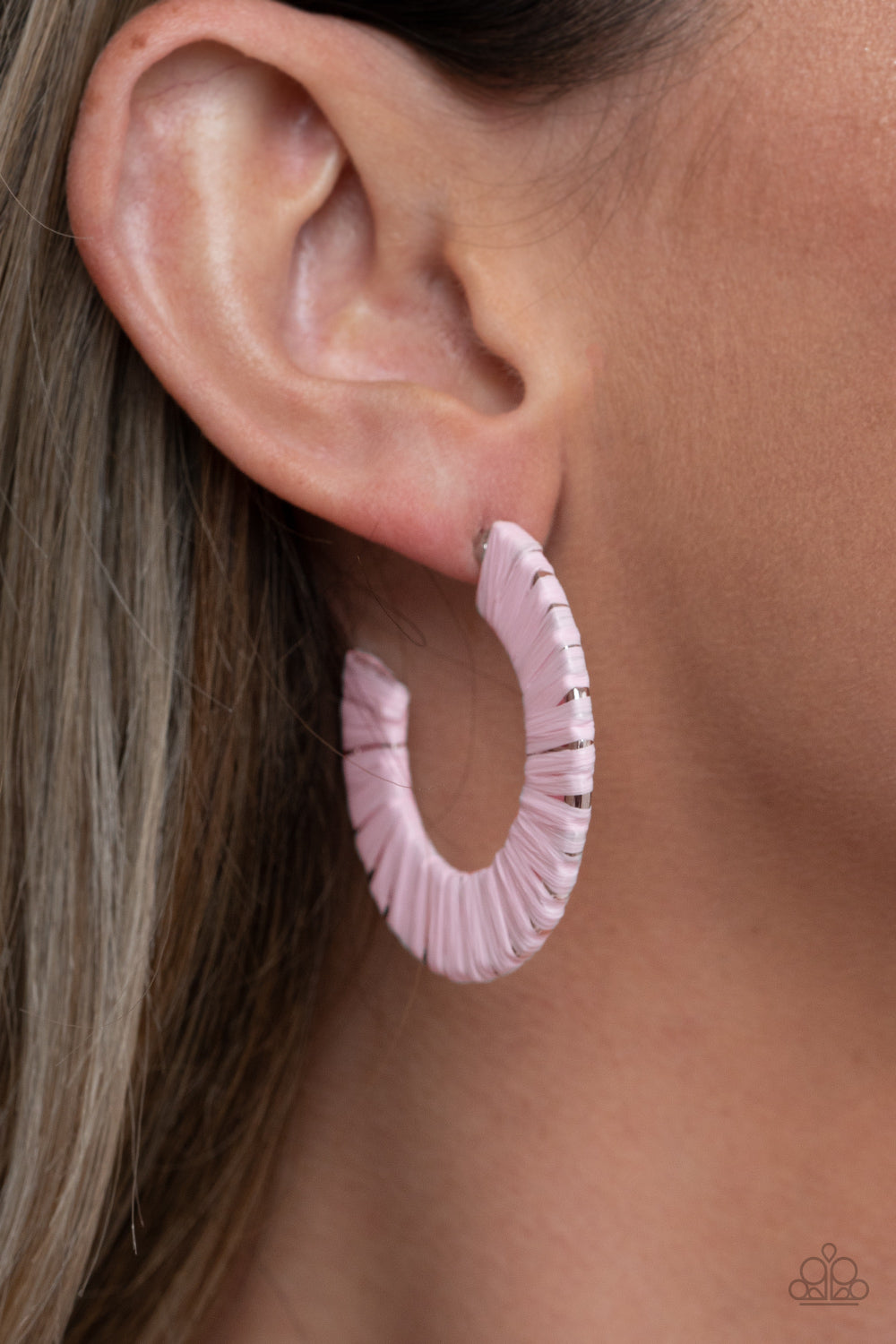 A Chance of RAINBOWS - Pink - HTO Bling